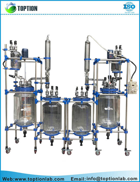 Jacketed glass reaction vessel